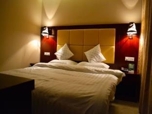 Guilin Jinxiu Xiaoxiang Business Hotel Lingchuan  ภายนอก รูปภาพ